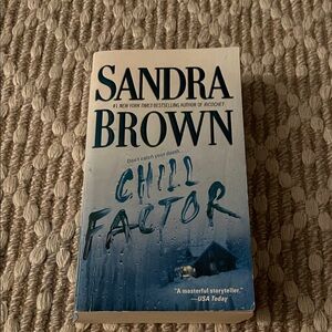 Sandra Brown 'Chill Factor' Book